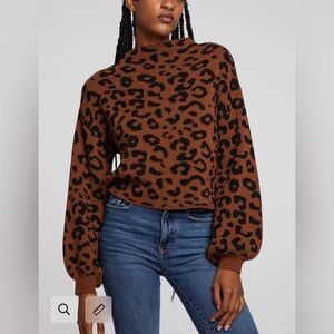 Chaser Willie Old Town Leopard Top